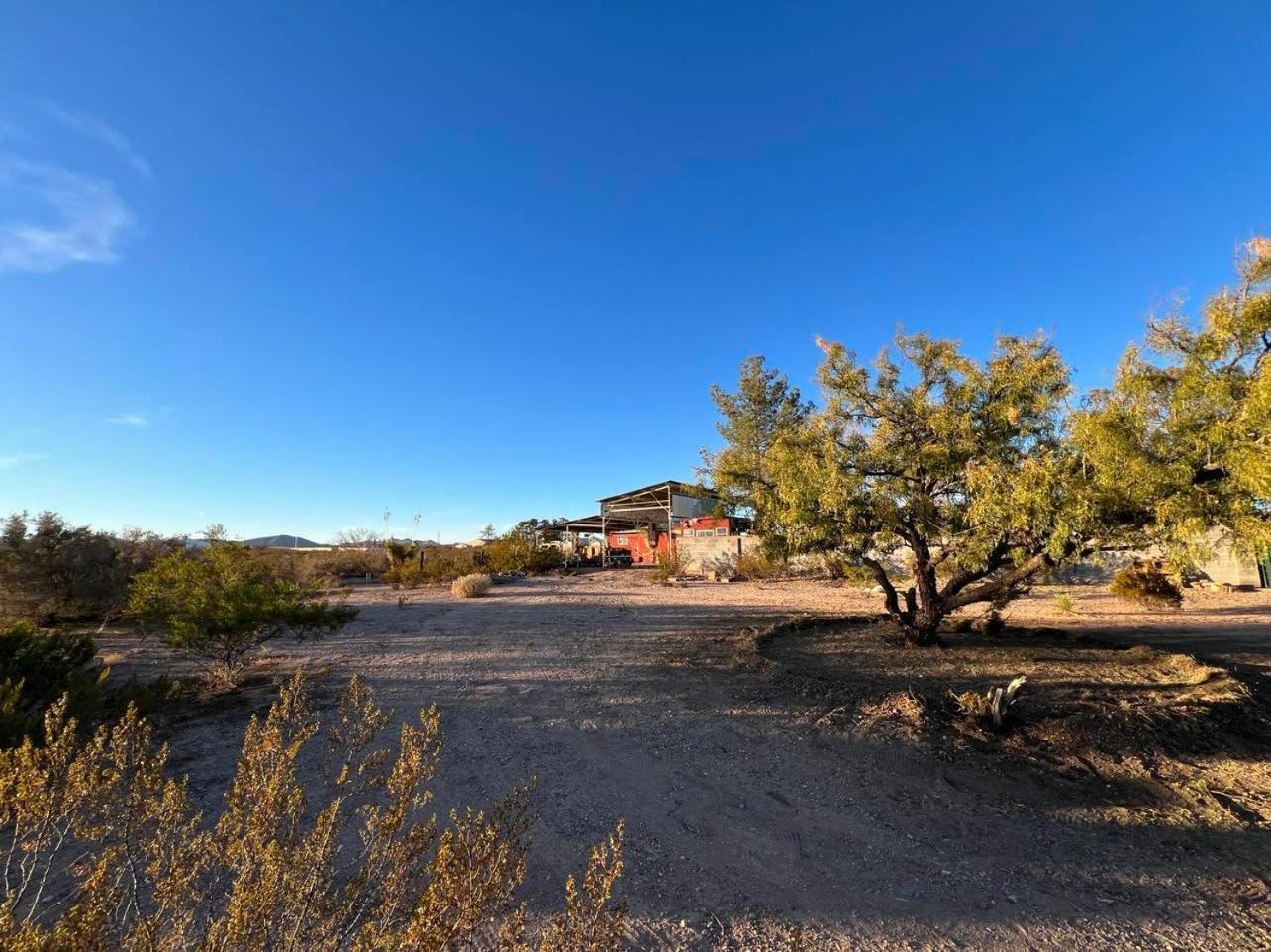 Hole In The Wall Getaway - Usa Mexico Border Bed And Breakfast Columbus Buitenkant foto
